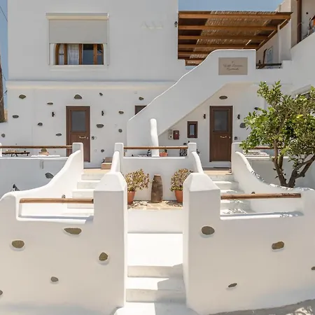 White Luxurious Ii Glinado Naxos